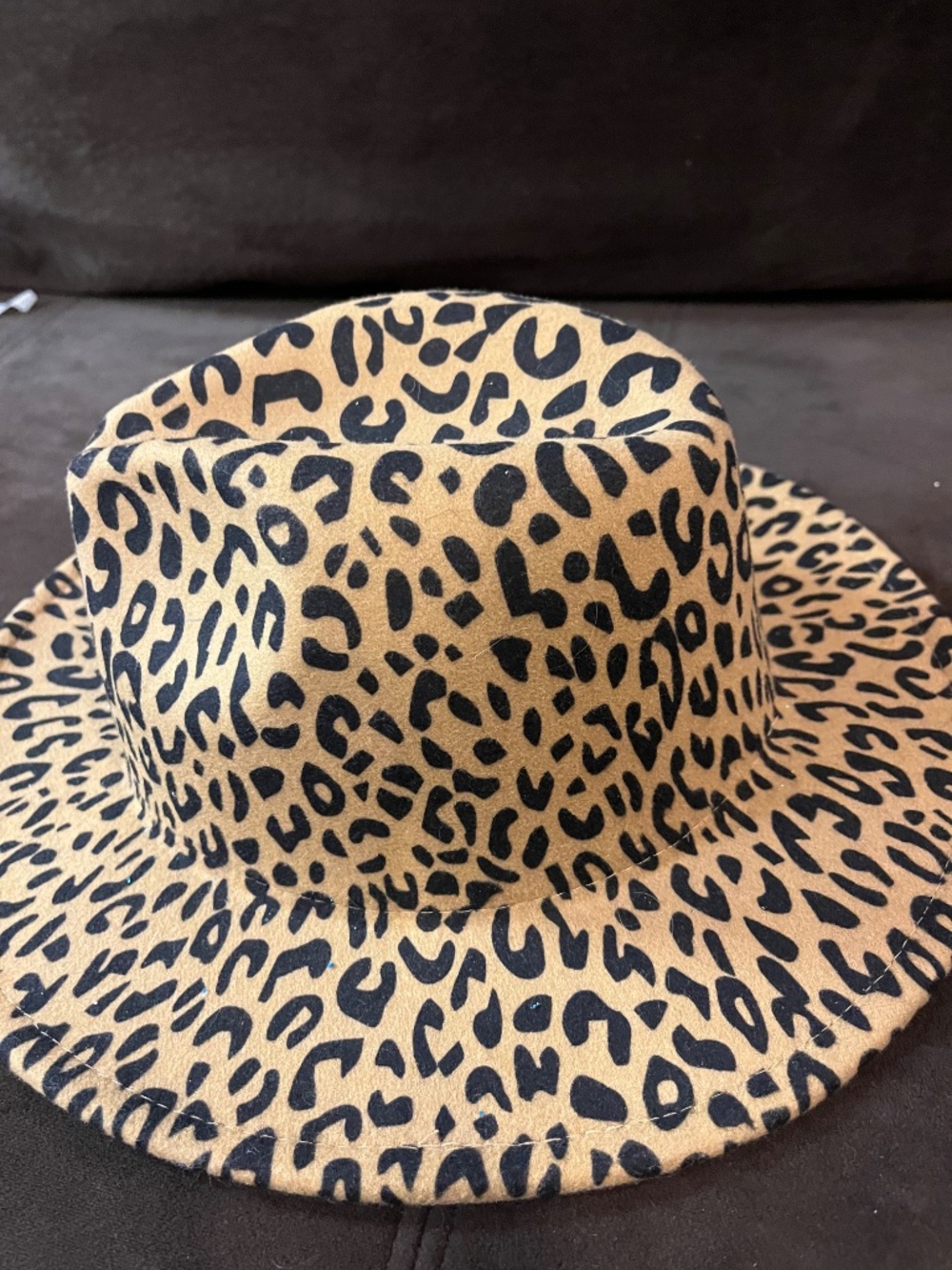 Leopard hat - Picture 2 of 4